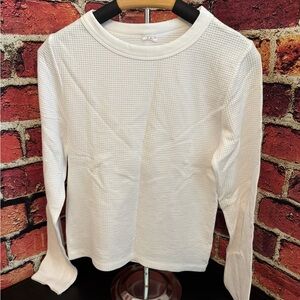 Preowned Faded Glory Women's White Long Sleeve Top Size S Bust 15” Item #PHK1987